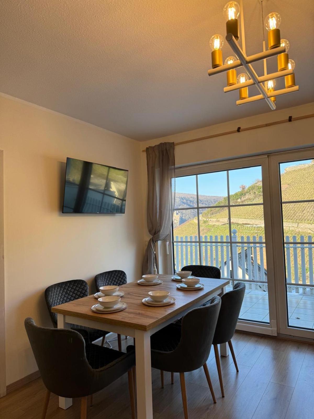 Haus Am Weinberg Apartment ฮูเดสไฮม์ แอม ไฮน์ ภายนอก รูปภาพ