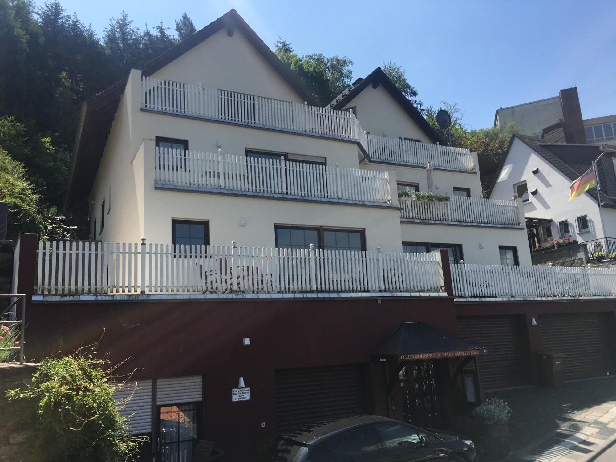 Haus Am Weinberg Apartment ฮูเดสไฮม์ แอม ไฮน์ ภายนอก รูปภาพ